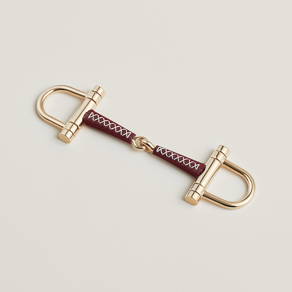 上品 HERMES Medor Sellier スカーフリング レザー アクセ Medor Sellier scarf ring | Hermès USA